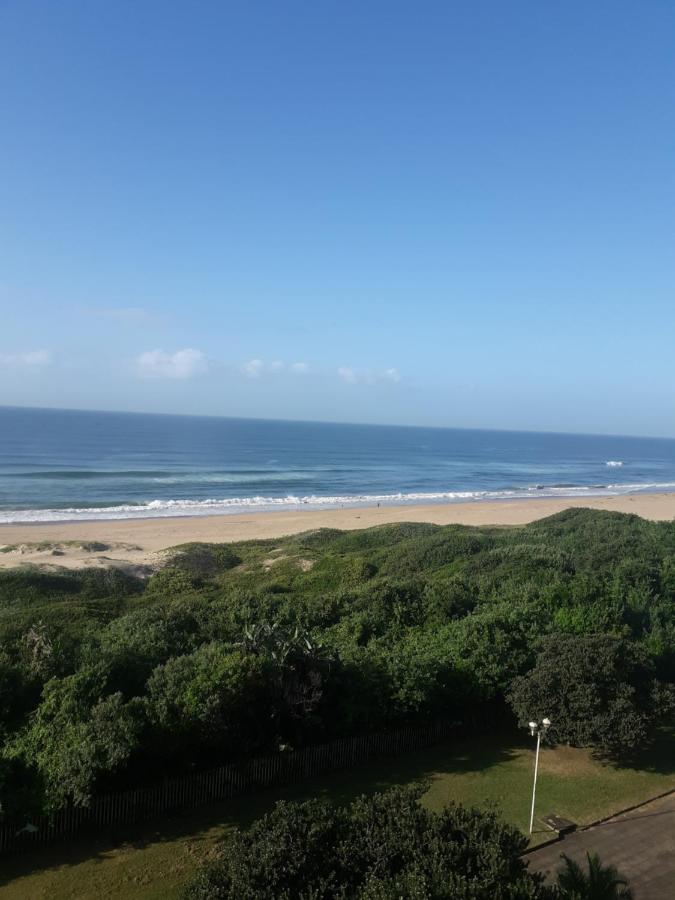 Breezy Seaview- On The Beach Amanzimtoti Luaran gambar