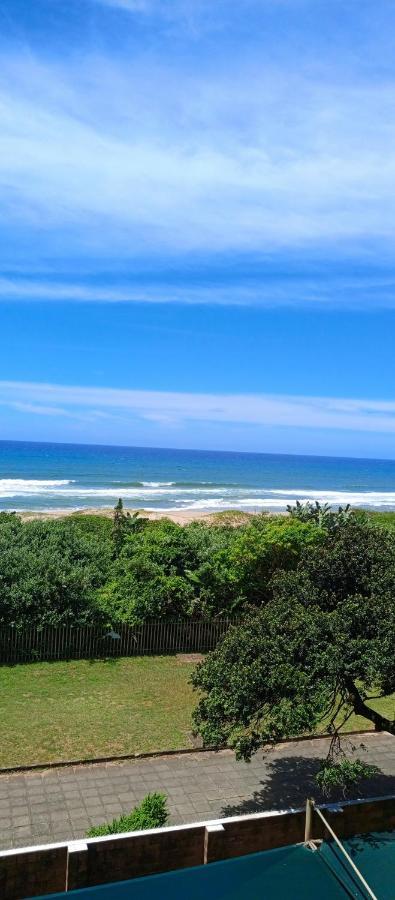 Breezy Seaview- On The Beach Amanzimtoti Luaran gambar